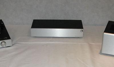 Rogue Audio Cronus integrated amplifier, Stealth phono preamplifier and M-150 mono power amplifier (from left)
